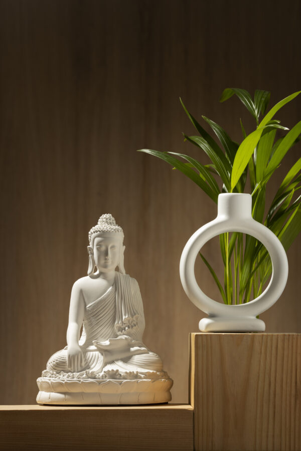 Buddha showpiece